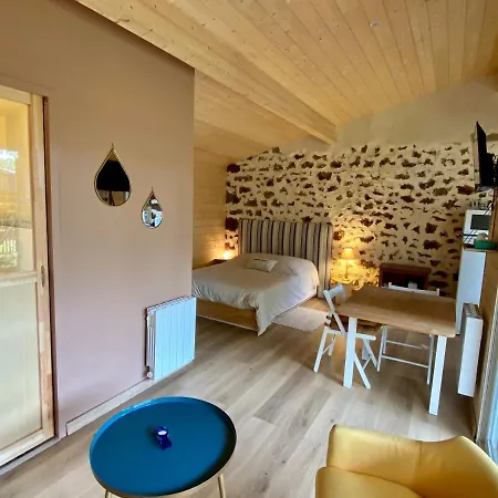 Escale Sous Le Chene 招待所