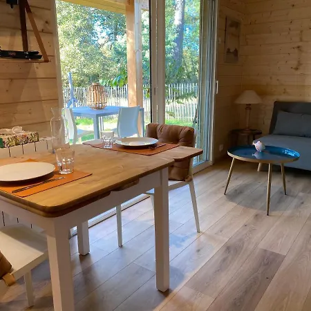 Escale Sous Le Chene 招待所