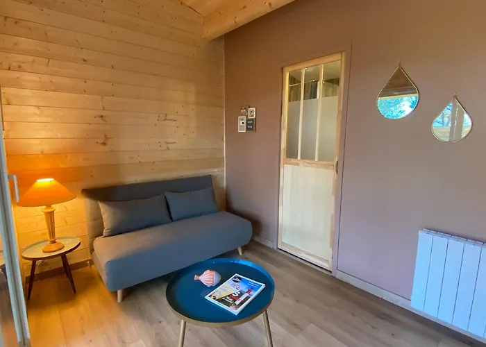 Escale Sous Le Chene بيت ضيافة ساليس