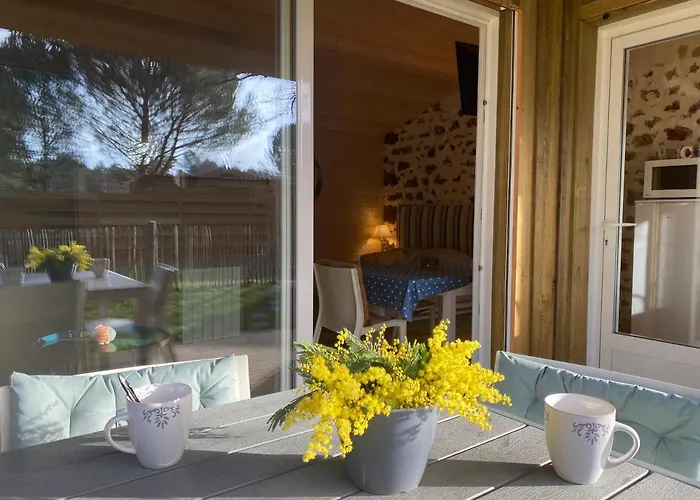 Escale Sous Le Chene بيت ضيافة 3*