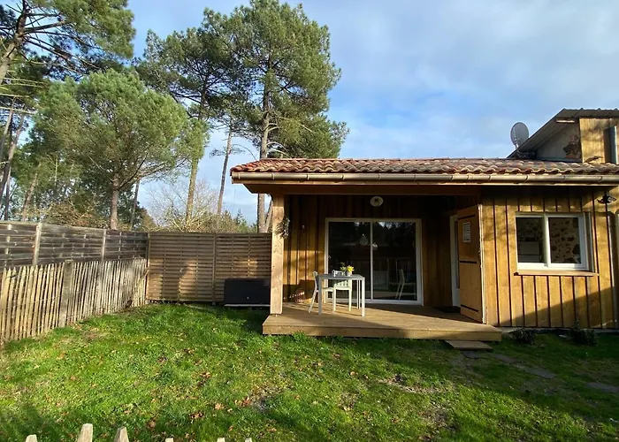 Escale Sous Le Chene بيت ضيافة 3*